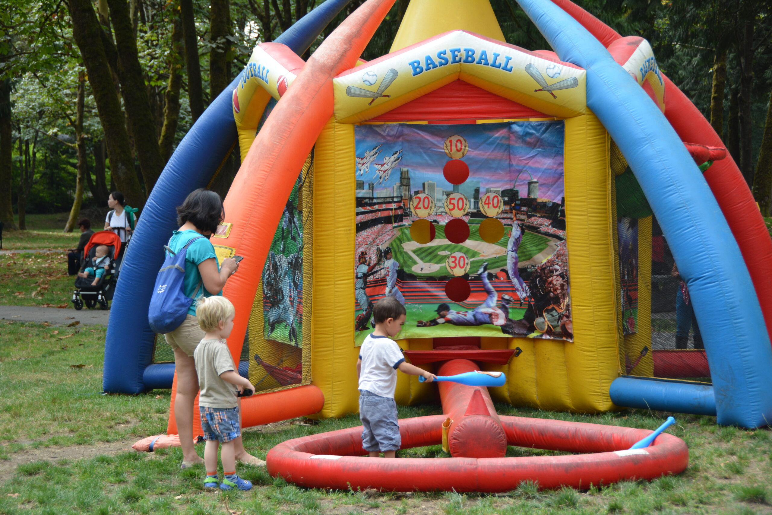 TriCities Annual Family Picnic CUPE Gives Back